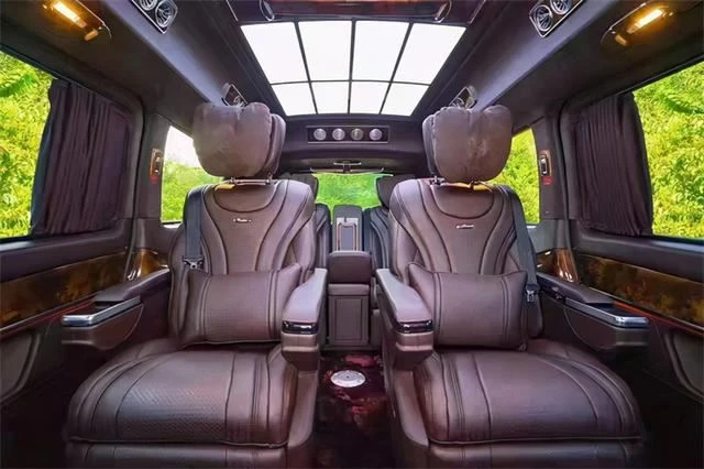 Mercedes-Benz V260L Top Custom Véhicule utilitaire de luxe à sept places, édi...