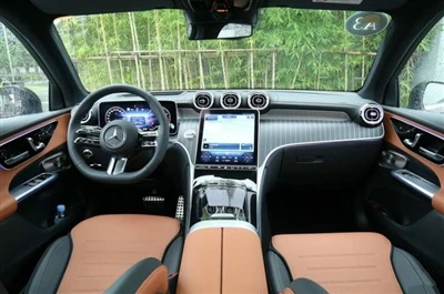 La version à empattement long du Mercedes-benz GLC est disponible