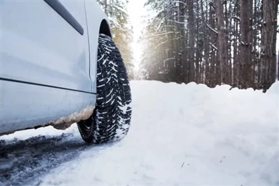 Aspects à prendre en compte lors de la conduite en hiver