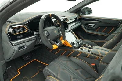 Mansory dévoile un nouveau Mansory Venatus modifié