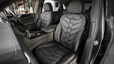 Kahn Design modifie la Bentley Timbuktu Le Mans Edition